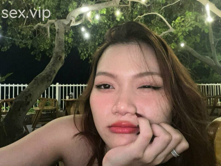 Ảnh 5 của Clip sex việt em Tâm dâm đãng thích BDSM được người yêu dẫn đi some