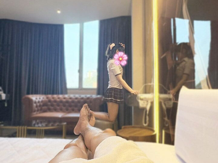 Ảnh 2 của Địt em Loli 2k mặt xinh bím nhiều nước