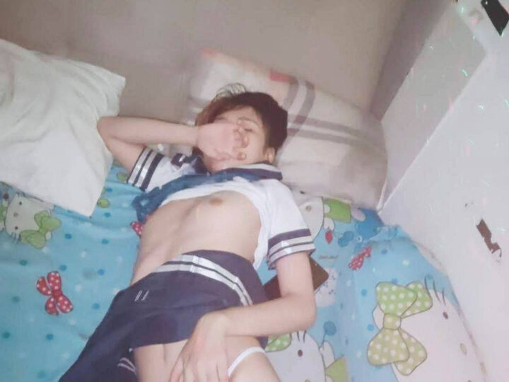 Ảnh 4 của Địt xả đồ gái loli xăm mình cosplay nữ sinh cực nứng (Full Clip + Pic)