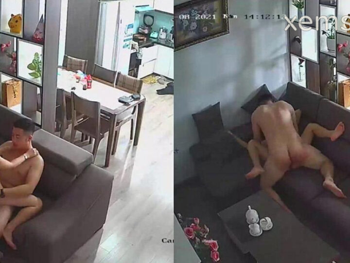 Ảnh 5 của Hack Camera Cặp vợ chồng việt vợ đang nấu ăn thì chồng lột đồ bú lồn và bế lên chịch khắp nhà – Phần 1