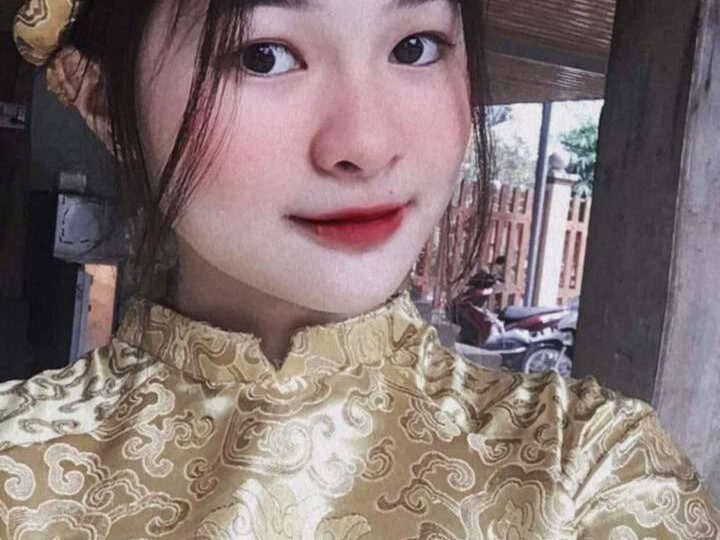 Ảnh 21 của Vợ đang ngủ say chồng vạch quần ra địt cho đỡ nứng – Phần 2 (Full Pic + Clip)