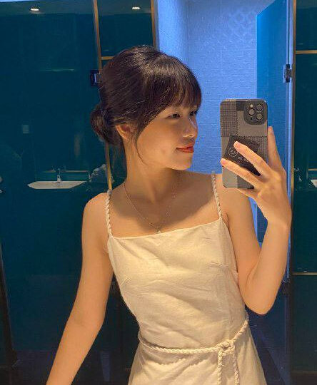 Ảnh 9 của Vợ trẻ đam mê bạo dâm BDSM thích nhét buồi tận họng địt cả 2 lỗ (Full Clip + Pic) – P2